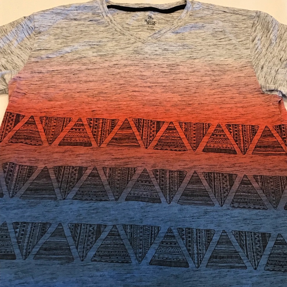 Boys L/XL Tee